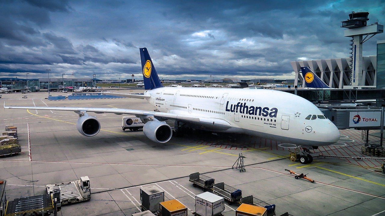 Lufthansa Stellenabbau Mit Anwalt Gegen K ndigung Wehren Balduin 